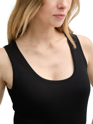 Basic Top mit Rundhalsausschnitt