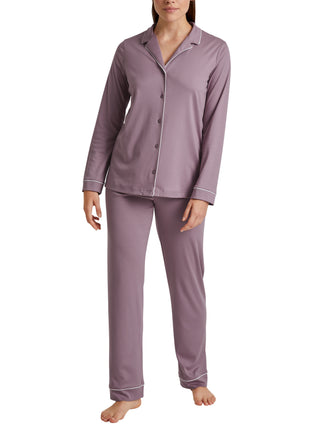 Pyjama, durchgeknöpft