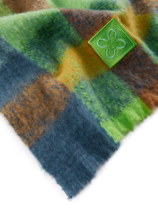 Warmer XL-Schal aus recyceltem Polyester mit Karo-Muster