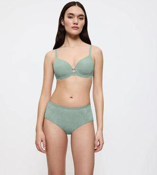Amourette Charm T Maxi02