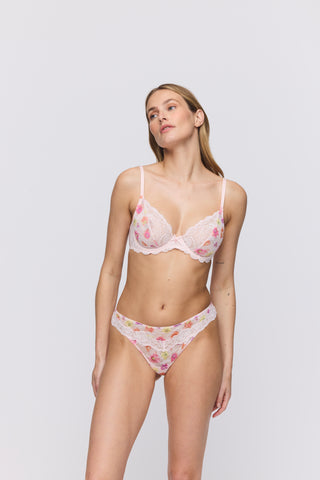 SELYNA gardenia rose String