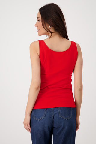 Top, red