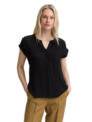 Blusenshirt im Material-Mix