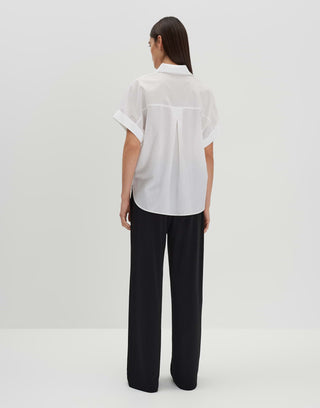 Zusina, white