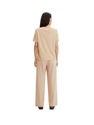 Basic T-Shirt