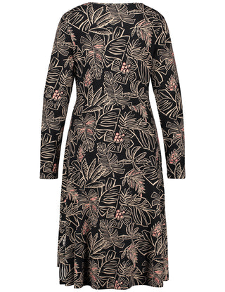 Kleid Gewirke