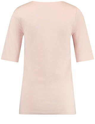 Halbarmshirt mit weitem Ausschnitt