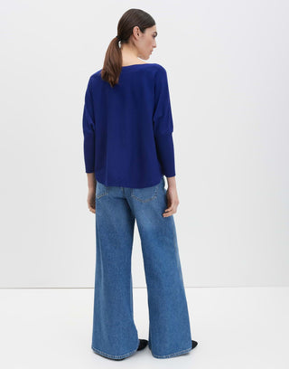 Tiraja, electric blue