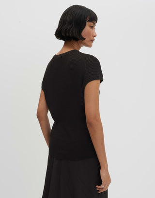 Tianna, dark truffle
