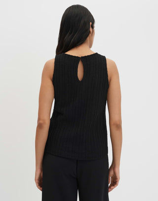 Udenise, black
