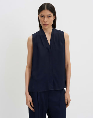 Zenaya, true navy