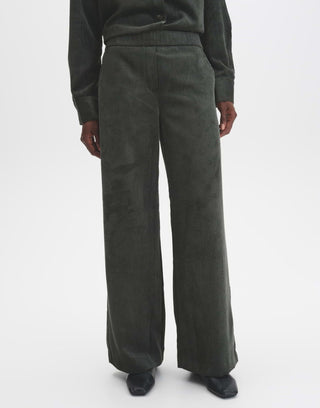 Catsby corduroy, midnight olive
