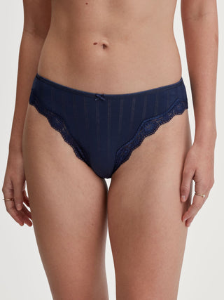 WOMEN Brief
