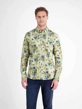 BUTTON DOWN