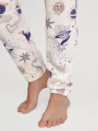 WOMEN Pants