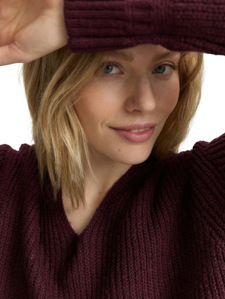 Strickpullover mit V-Ausschnitt