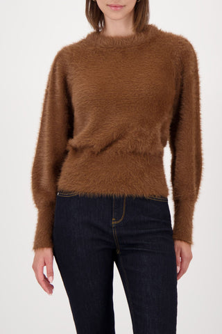 Pullover, whisky