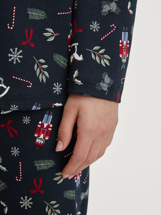 WOMEN Pyjamas