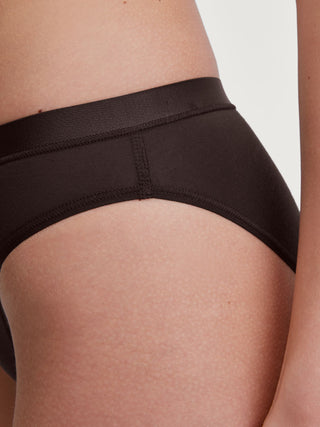 WOMEN Brief