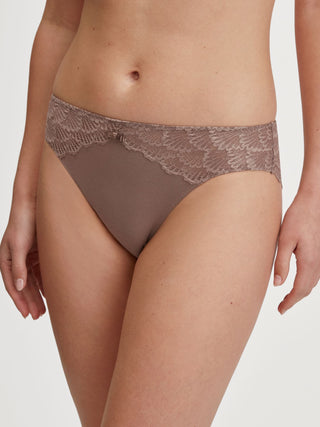 WOMEN Brief