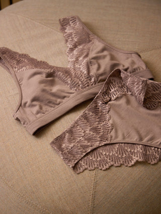 WOMEN Brief