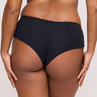 SPRINGDALE Black Rose Luxus String