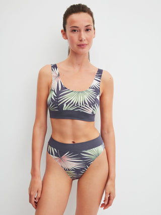 WOMEN Brief
