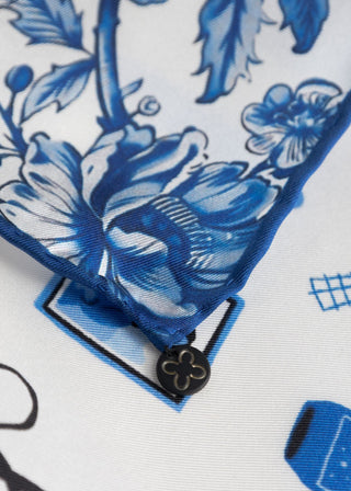 Premium Nickituch aus reiner Seide mit Paris-Motiven