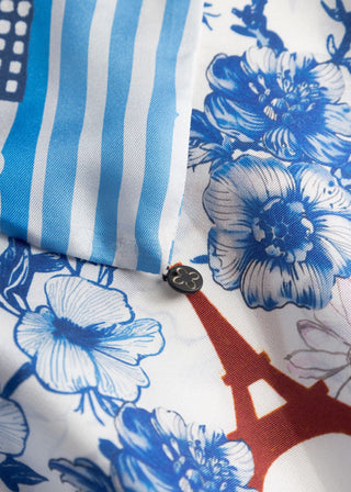 Premium Dreieckstuch aus reiner Seide mit Paris-Motiven