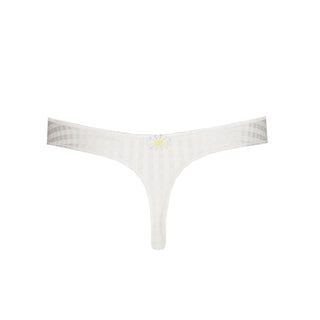 AVERO Ivory Petal String