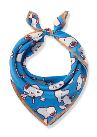 Peanuts Nickituch aus reiner Seide mit  SNOOPY ALL OVER-Muster