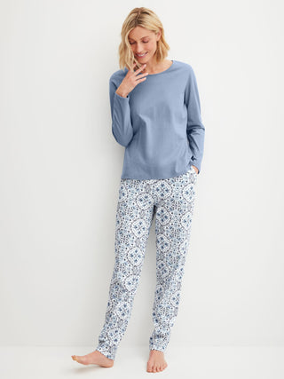 WOMEN Pants