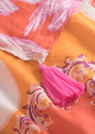 Dreieckstuch aus organischer Baumwolle mit Mustermix und AMORE-Schriftzug