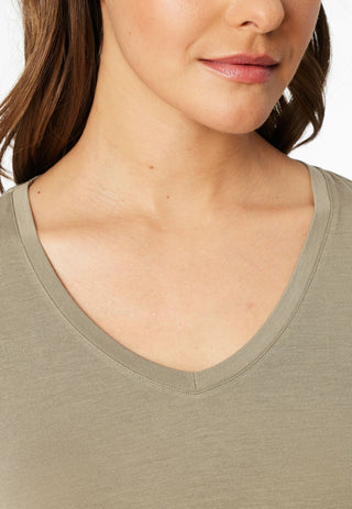 T-Shirt V-Ausschnitt
