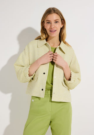 Blouson Style in Sommer-Bouclé