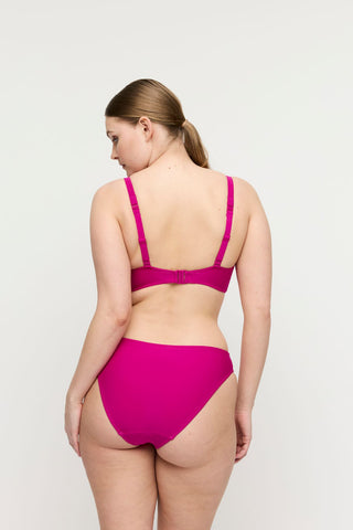 UVITA Deep Magenta Unterlegtes Bikini-Top tief.