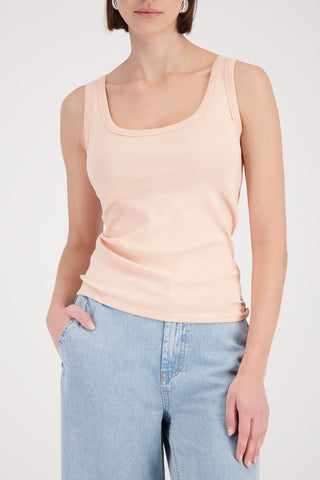 Top, summer peach