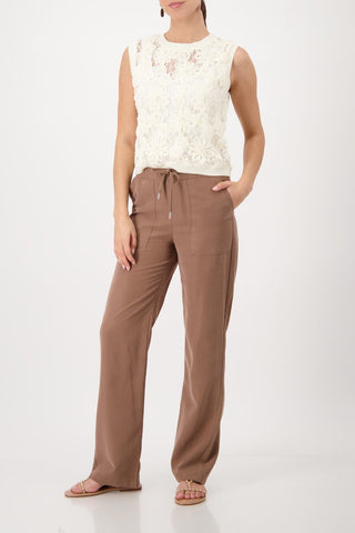 Hose, mocca