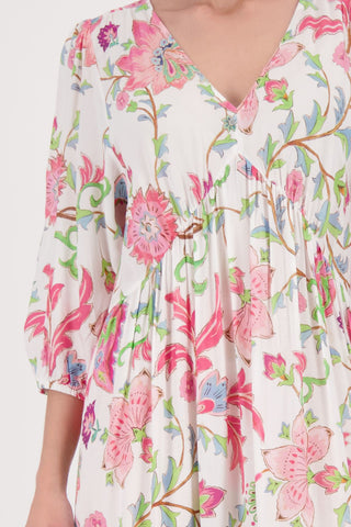 Kleid mit Blumenmuster