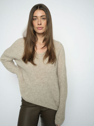 MMThora V-Neck Knit