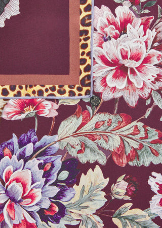 Luxuriöses Tuch aus reiner Seide mit Blumen-Muster und Leoparden
