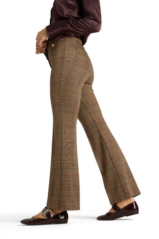 Fleur cropped