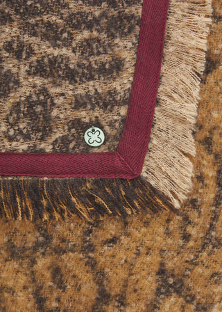 Jacquard-Dreieckstuch mit Leo-Muster