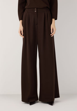 Dunkelbraune Jerseyhose mit weitem Bein
