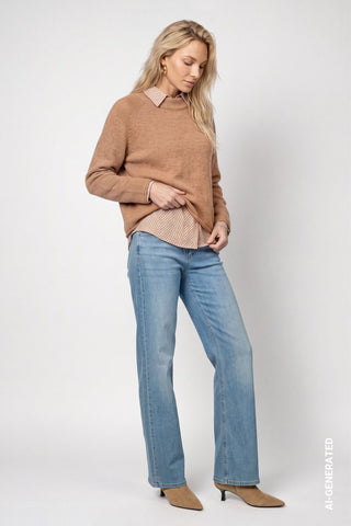 Flauschiger Strickpullover mit Rollsaum