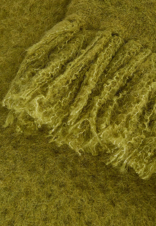 Strickschal im Zopfmuster