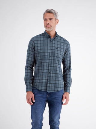 BUTTON DOWN