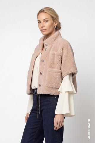 Teddy Cape