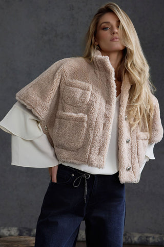 Teddy Cape