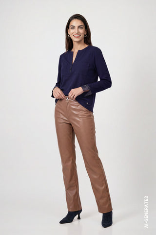 Shirtbluse mit Strasssteinen